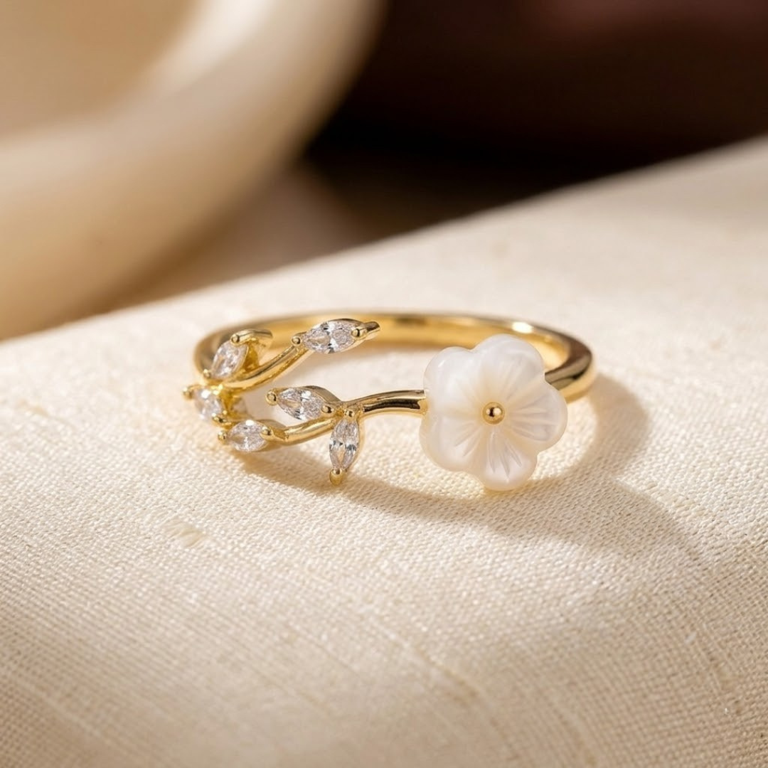 Gold Leaf and Floral Design Open Ring