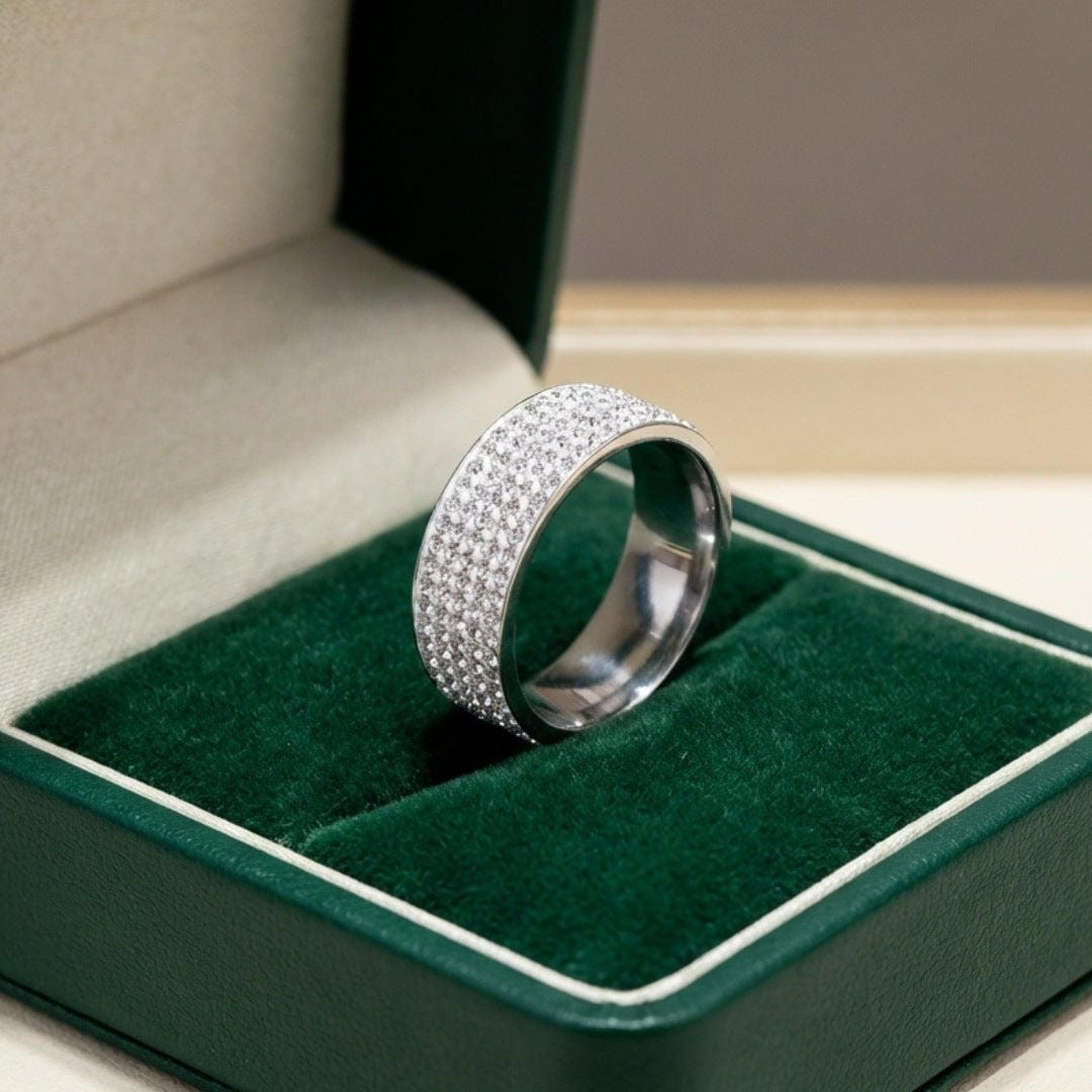 Pavelli Crystal-Studded Band Ring