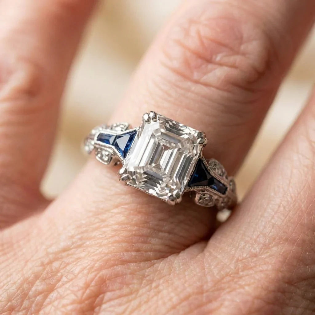 Lavish Blue Silver Ring