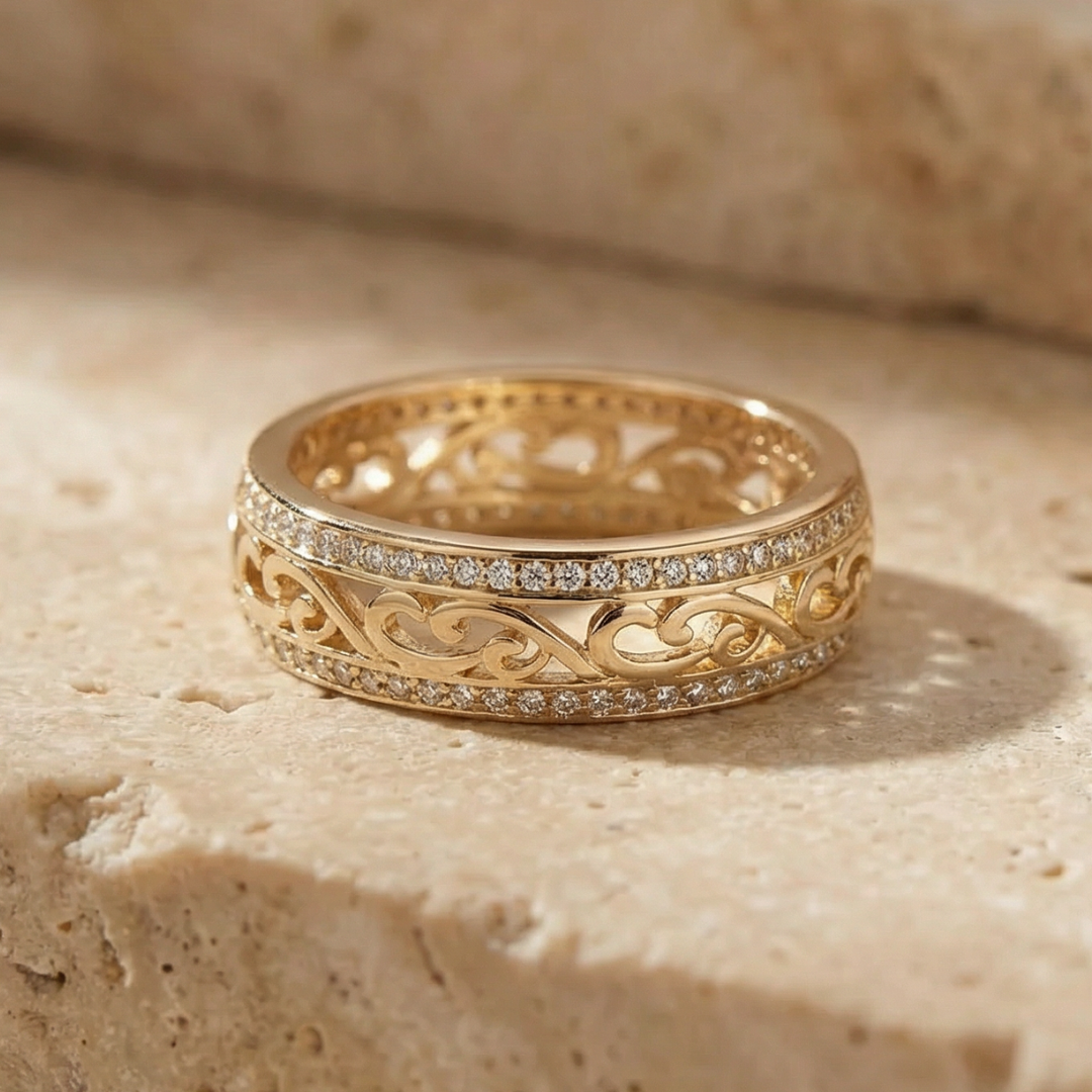 Luminous Hollow Gold Ring