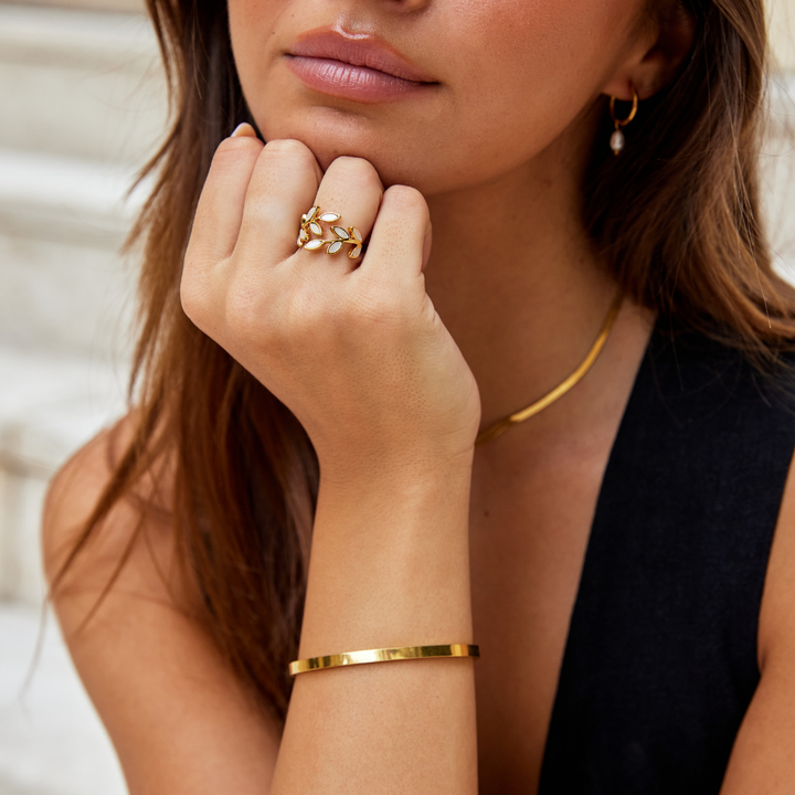 Golden Leaf Motif Ring Design