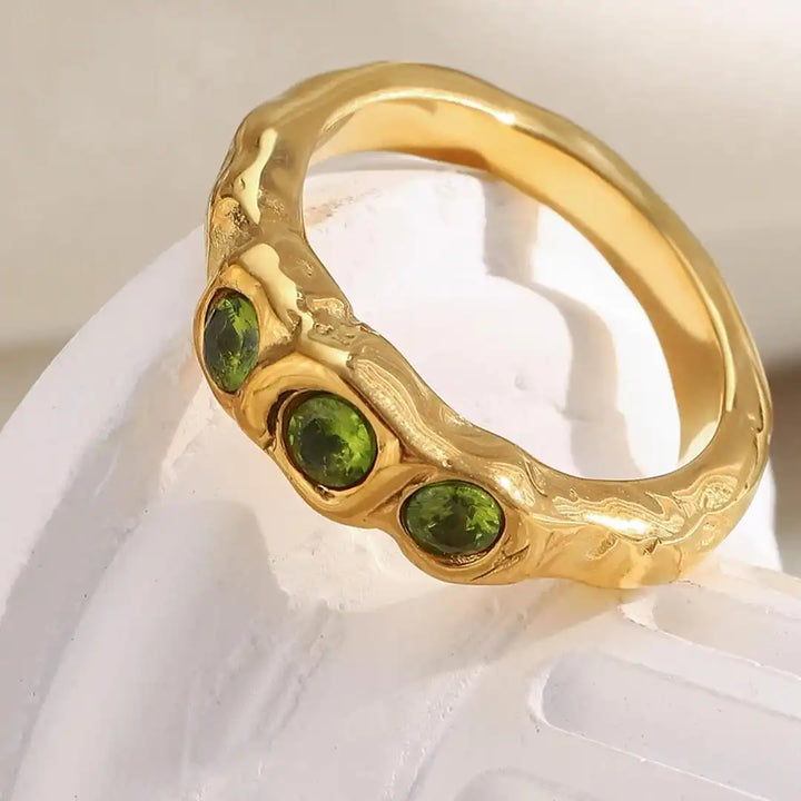 Antique Golden Gemstone Ring with Inlaid Design