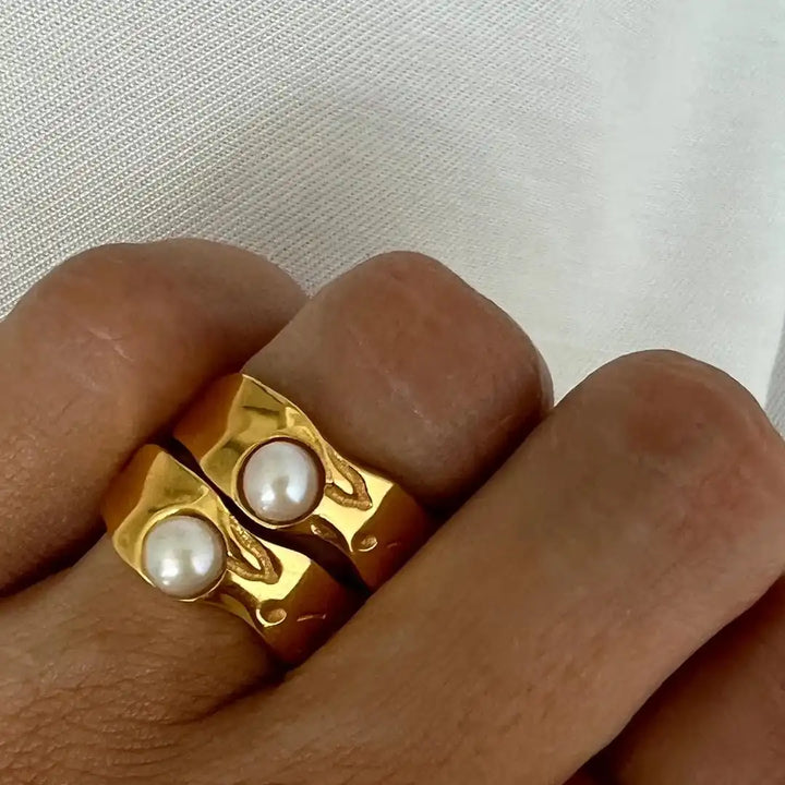 Antique Gold Pearl Ring