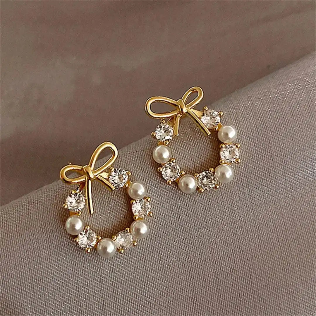 Pearl Bow Round Stud Earrings