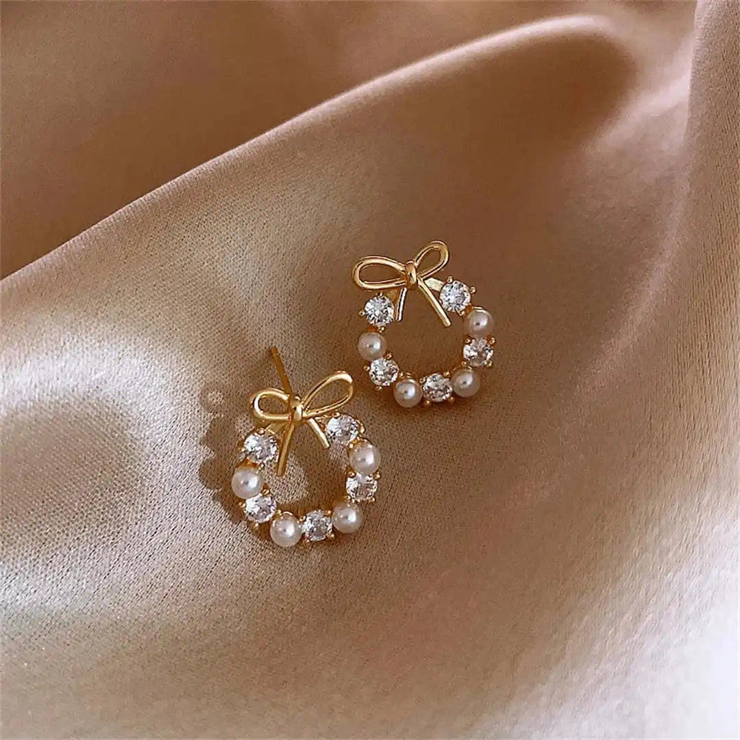 Bow Pearl Round Stud Earrings