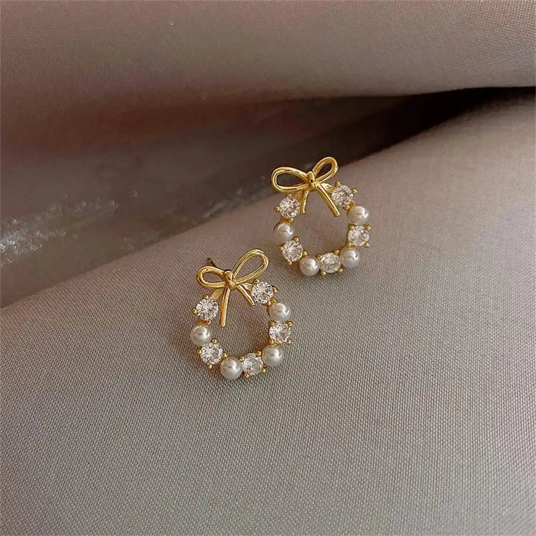 Bow Pearl Round Stud Earrings