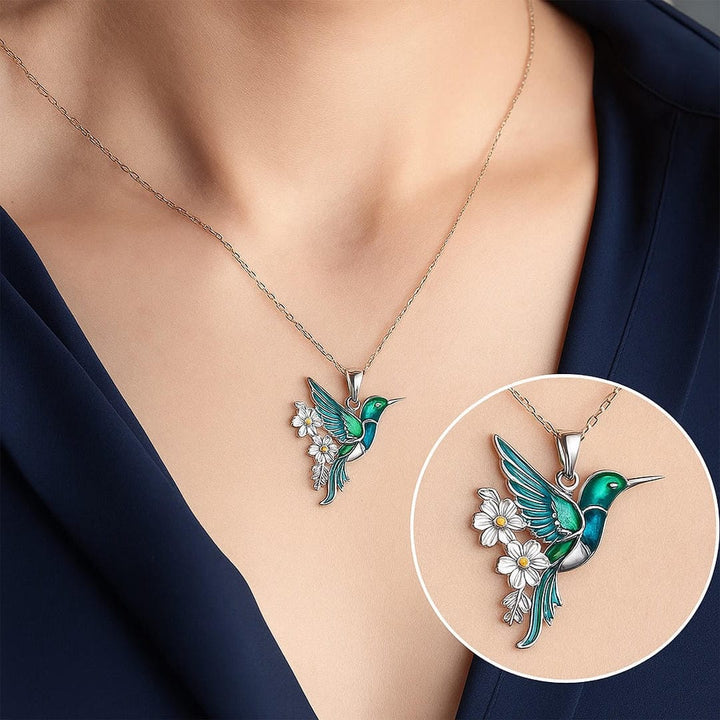 Stunning Hummingbird Pendant Necklace with Coordinating Earrings