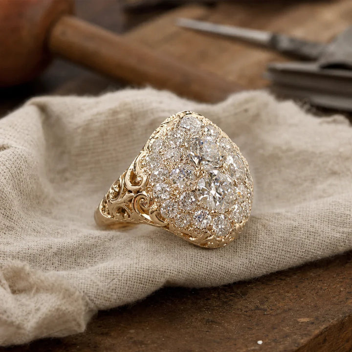 Radiant Gold Round Diamond Ring