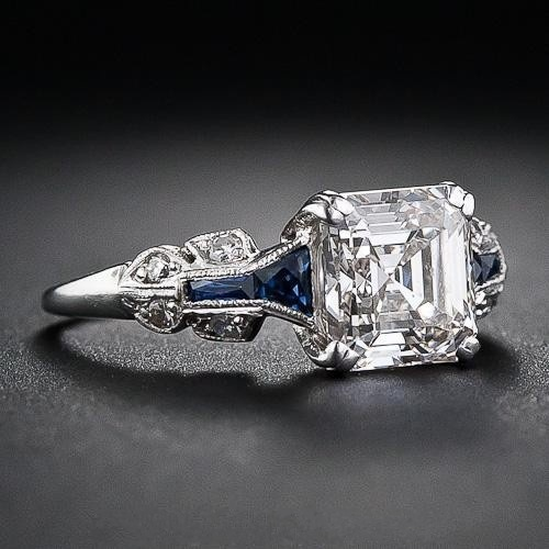 Gorgeous Vintage-Inspired Ring in Blue and Silver