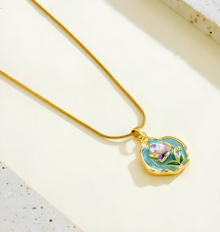 Stylish Gold and Turquoise Bee Necklace Pendant
