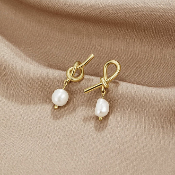 Twisted Gold & Freshwater Pearl Earrings