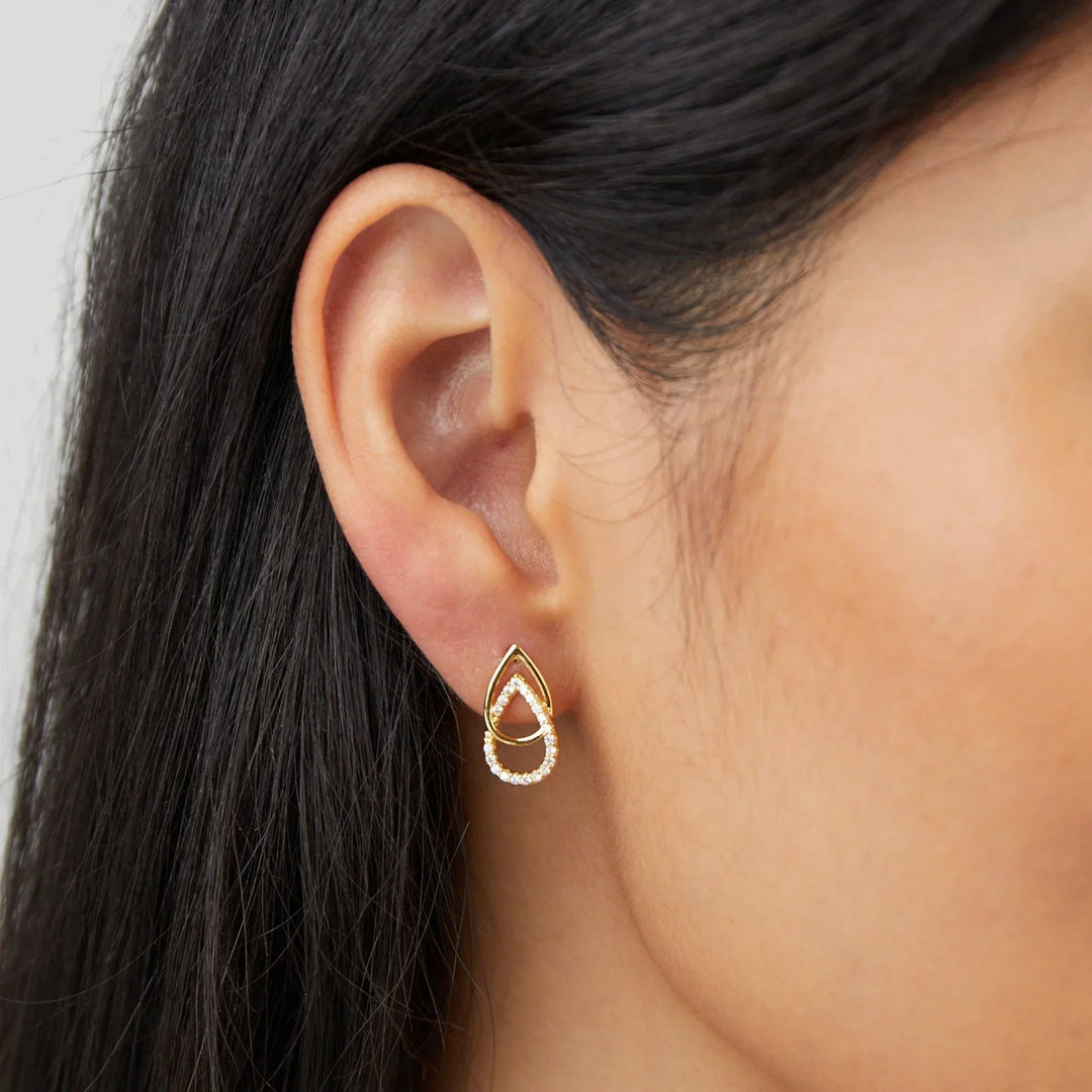 Lin Teardrop Chain Earrings