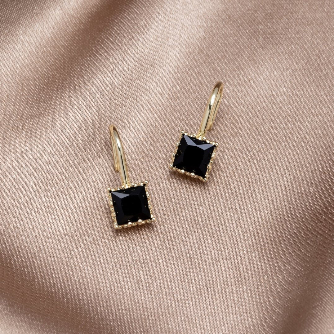 Enchanting Crystal Drop Earrings
