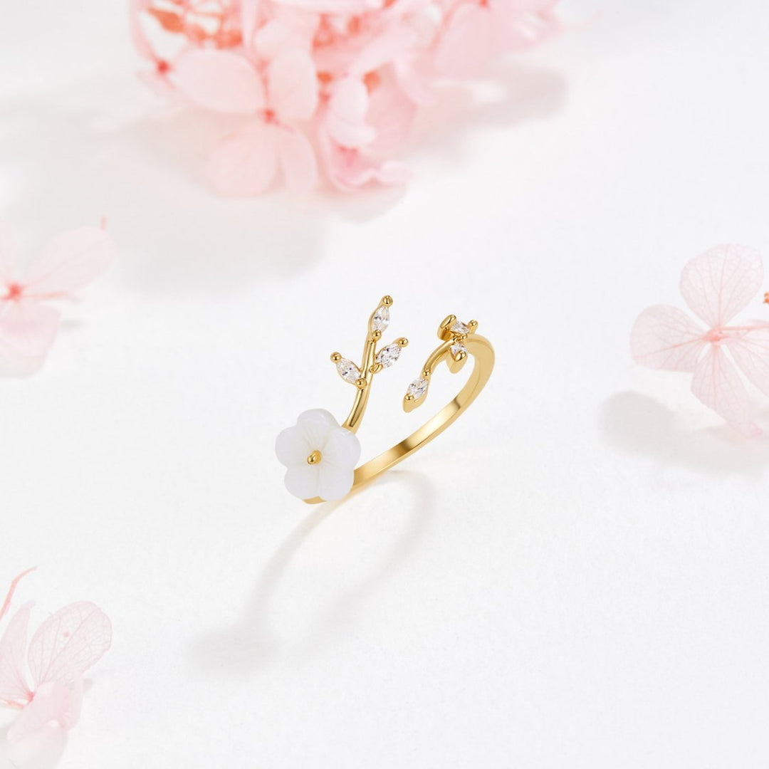 Gold Leaf and Flower Open Ring